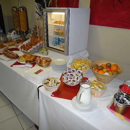 Cerise 3* Valence (Drome)