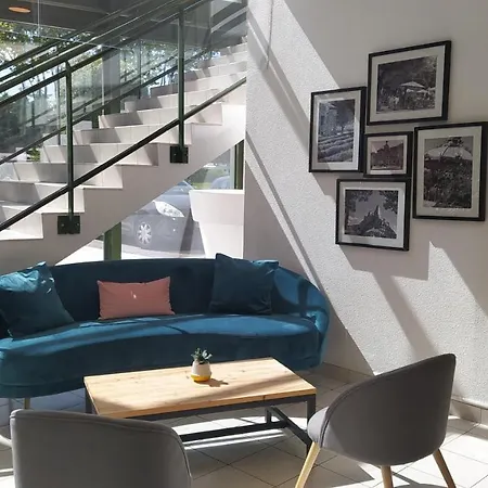 Cerise Appart hôtel 3*