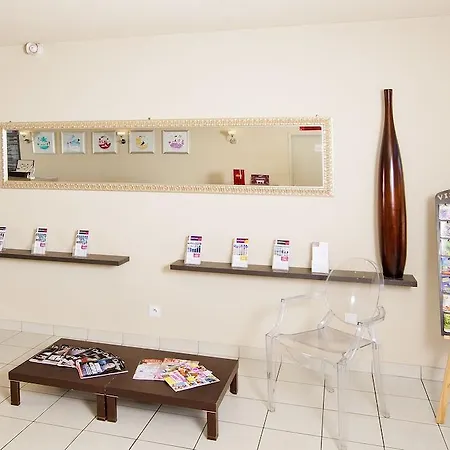 Cerise Appart hôtel 3*