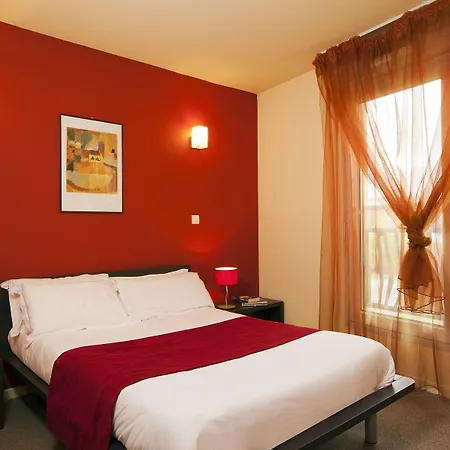 Cerise Hotel apartamentowy 3*