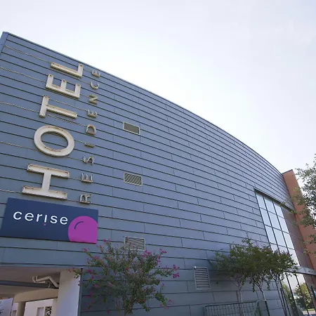 Cerise Apart-hotel 3*
