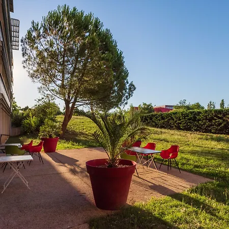Cerise Apartmanhotel 3*