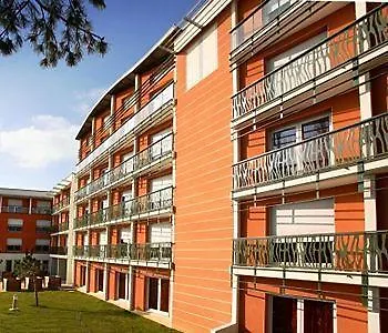 Aparthotel Cerise 3*
