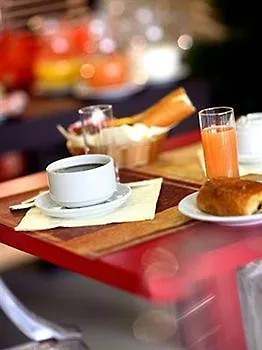 Cerise Aparthotel Valence (Drome)