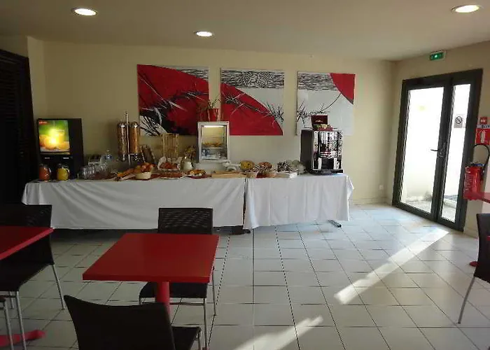 Cerise Appart hôtel 3*