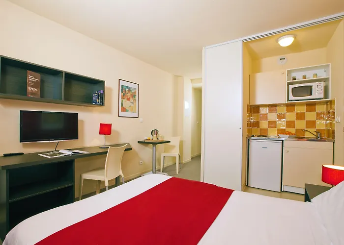 Cerise Appart hôtel 3*